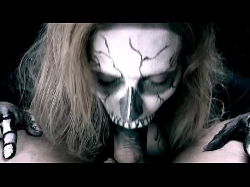 ❤️ Demon ti fi souse kòk chante ak bouch nwa li ak vale kom. ❌ Fucking nan pònografi ht.porngipfy.ru